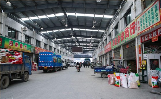 農貿批發市場能用駕駛式掃地車嗎 農貿批發市場能用駕駛式掃地車嗎