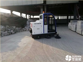 鑄造廠用什么樣工業掃地車 鑄造廠用什么樣工業掃地車