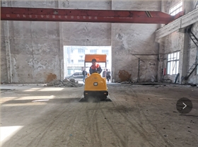 小型掃地機(jī)順利交付江陰某機(jī)電公司 小型掃地機(jī)順利交付江陰某機(jī)電公司
