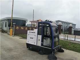 環衛電動掃地車的七大優勢
