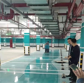 駕駛式洗地機(jī)交機(jī)案例-常州24中分校停車場