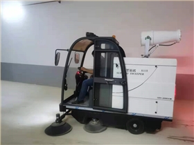全封閉電動清掃車有什么功能特點?