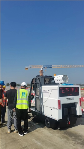 工廠道路清掃車：實現高效清掃和健康環保