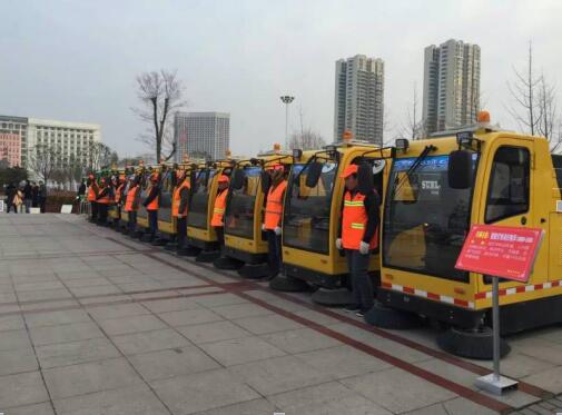 圣倍諾道路清掃車