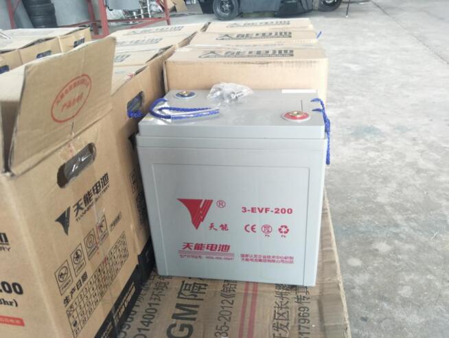 圣倍諾道路清掃車專用電池 圣倍諾道路清掃車專用電池