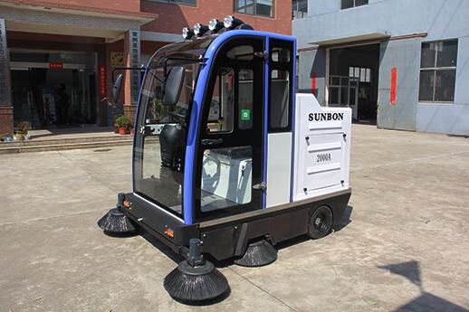 農(nóng)村馬路清掃用電動掃路車的必要性 農(nóng)村馬路清掃用電動掃路車的必要性