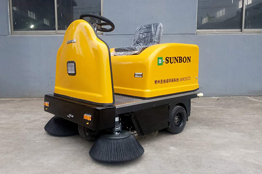 生產型企業用工廠掃地車改善車間環境 生產型企業用工廠掃地車改善車間環境