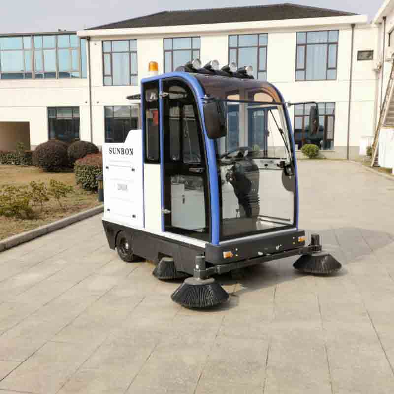 什么樣的電動掃地車適合在小區工作 什么樣的電動掃地車適合在小區工作