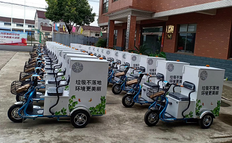 江西贛州定制的40臺電動吸塵車整裝待發(fā) 江西贛州定制的40臺電動吸塵車整裝待發(fā)