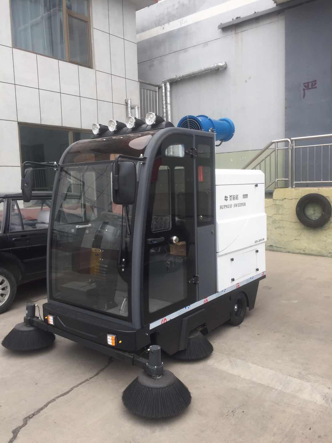 發電廠儲煤場用什么類型的電動掃地車合適