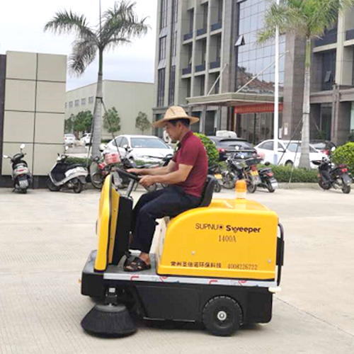 工業(yè)掃地車品牌排行？如何選？