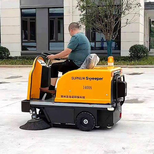 工廠掃地車