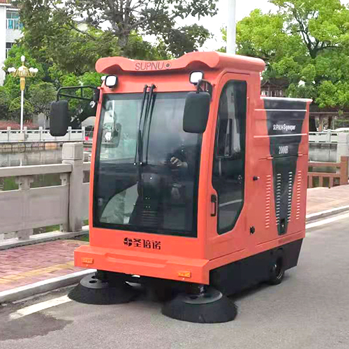 浮塵揚(yáng)塵交給工業(yè)掃地機(jī)來解決