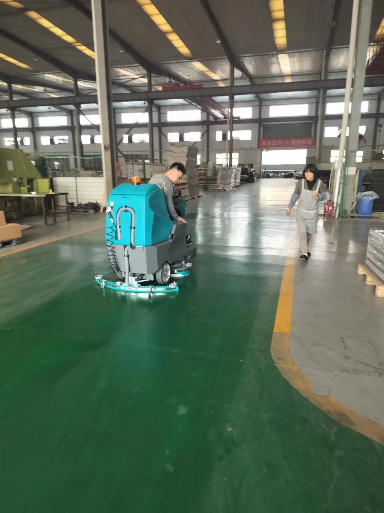 關(guān)于駕駛式洗地機(jī)的市場(chǎng)分析